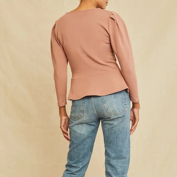 Amour Vert Fitz Luxe Fleece Top - Picture 3 of 6